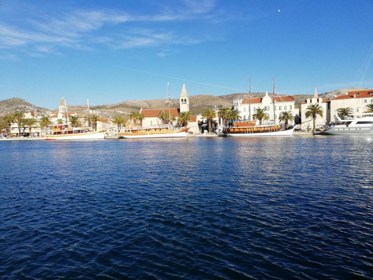Apartments Luki Trogir Exteriér fotografie